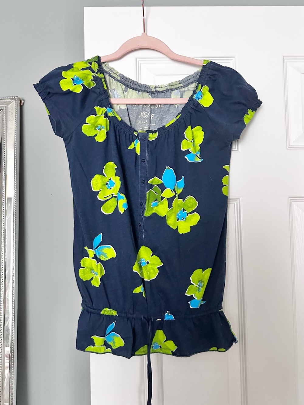 Aeropostale Archival Y2K Flower Print Top